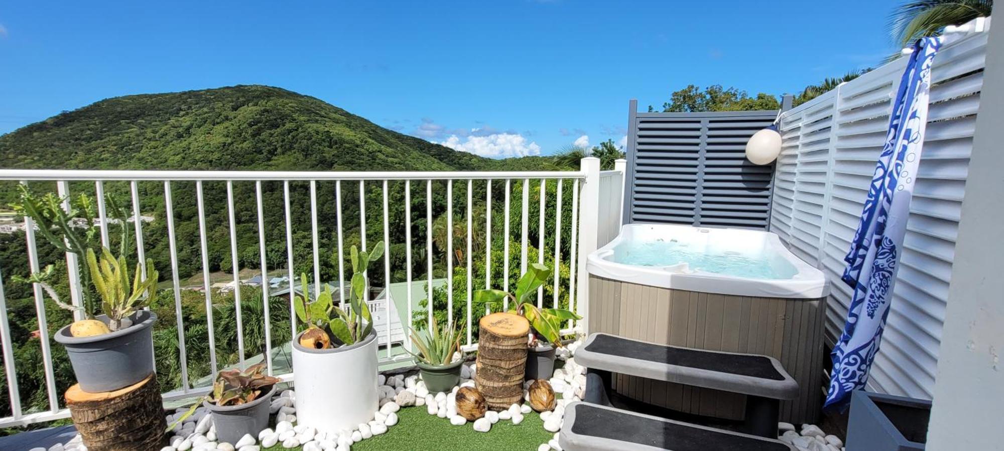 Appartement Duplex Vue Mer Jacuzzi Prive Deshaies Exterior photo